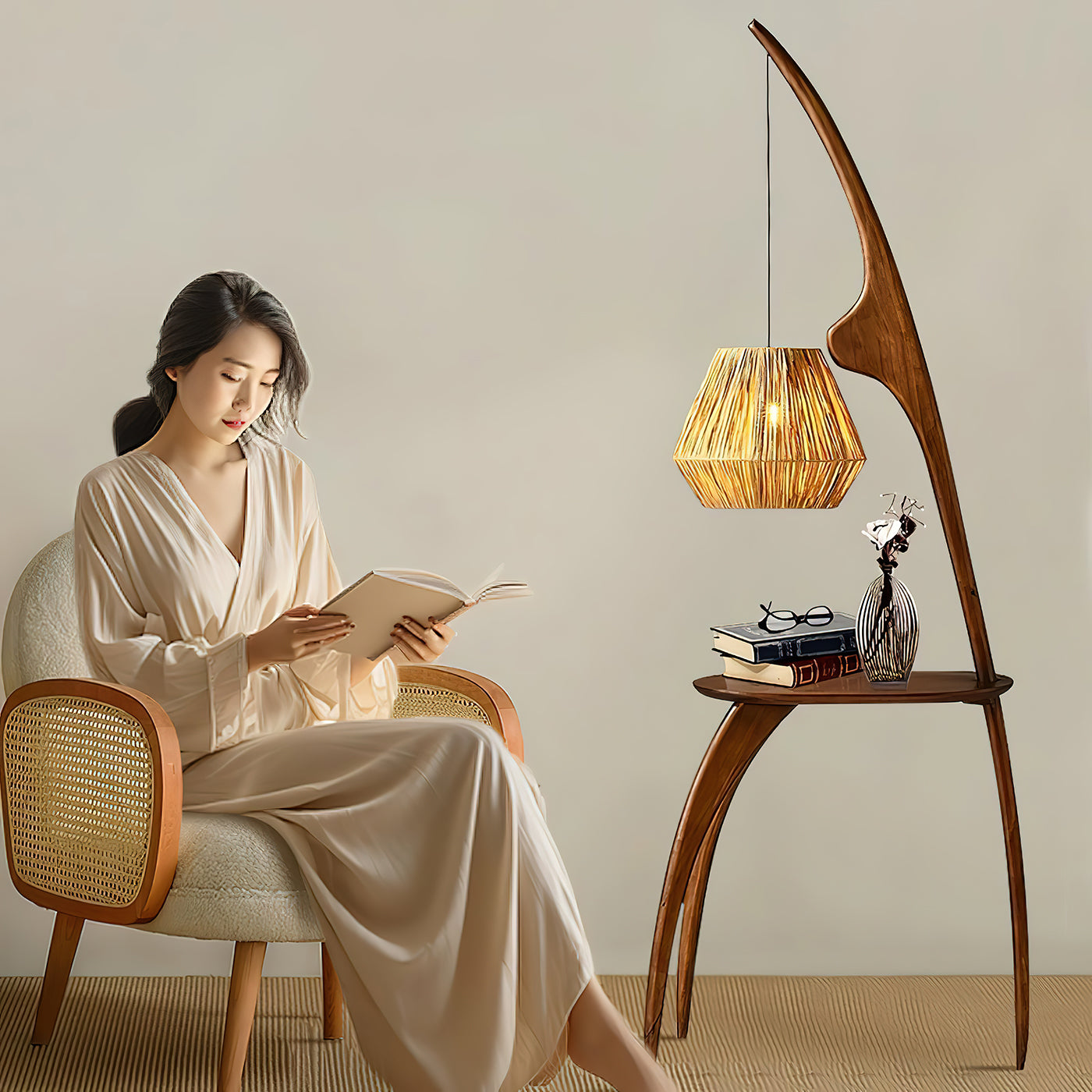 Curved Mantis Arm Floor Lamp