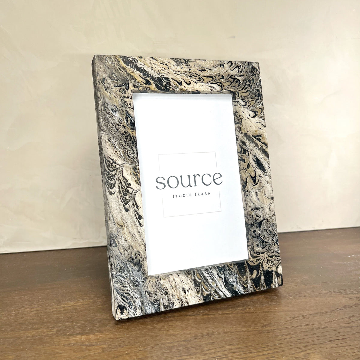 Neue Hand Marbled Wood Picture Frame (4x6) - Source by Studio Skara, view 6