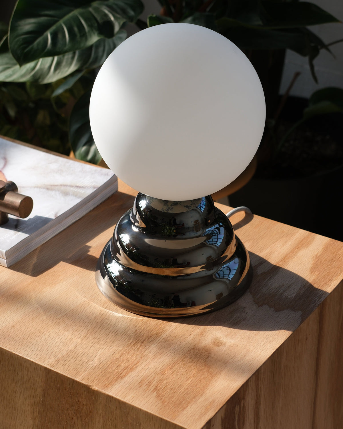 Ripple III Table Lamp - Misewell, view 2