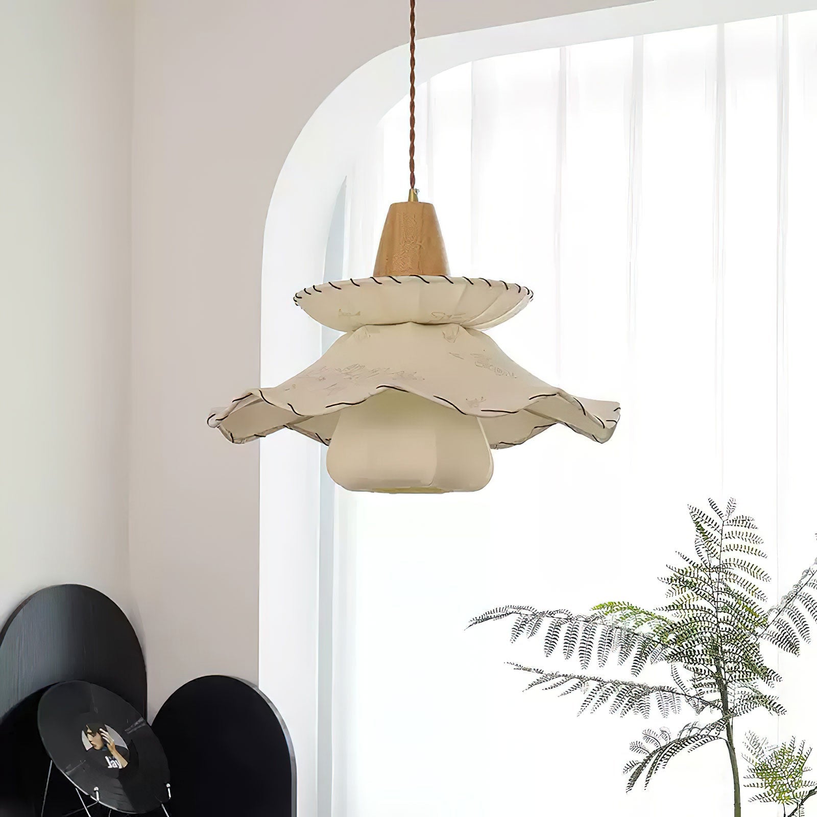 Daisy Charm Pendant Light 17.7"