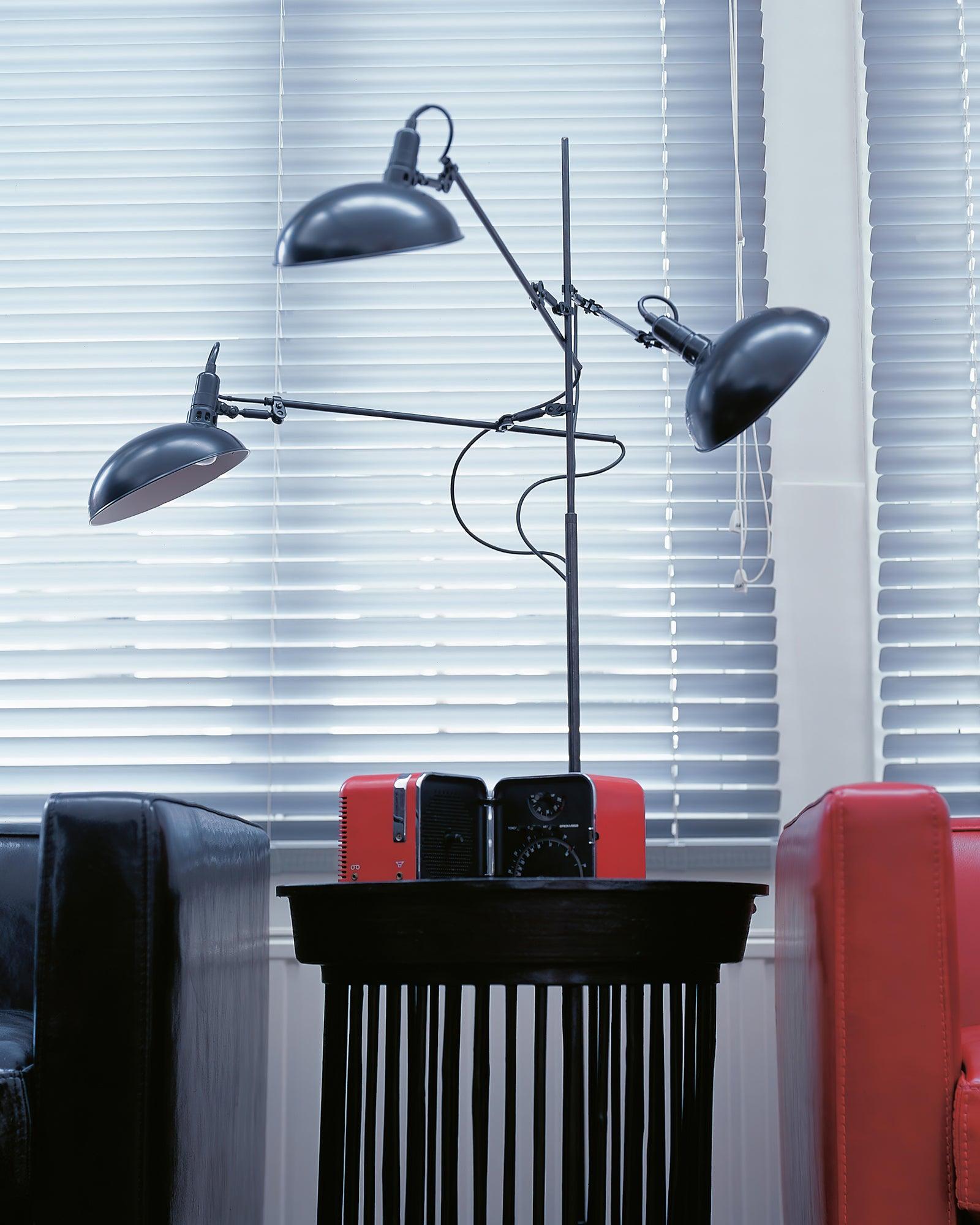 Dancer Floor Lamp