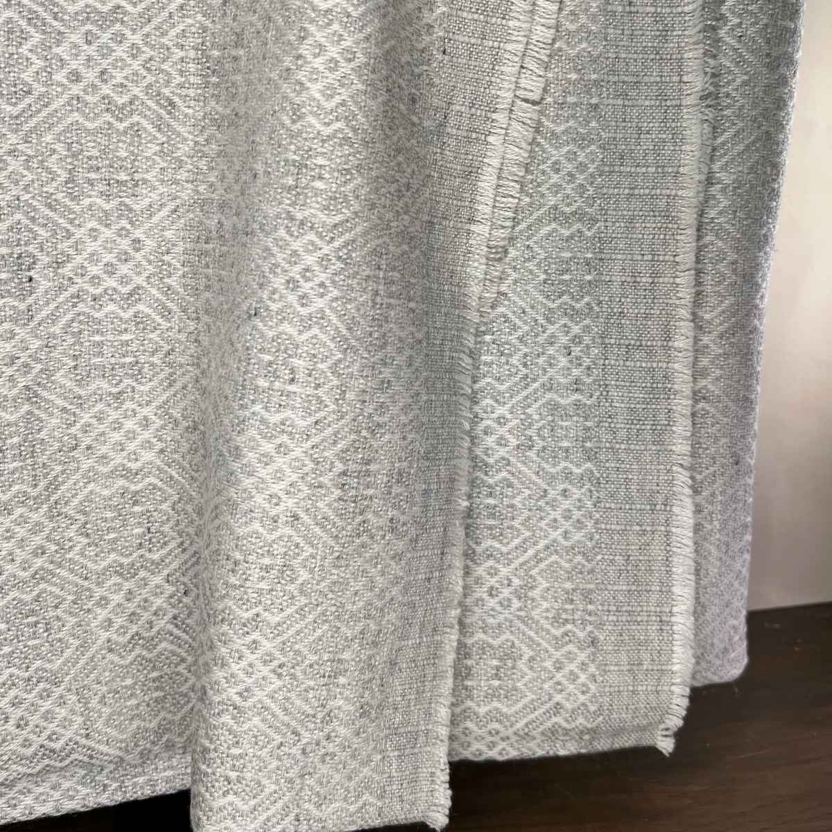 Dhanvi Patterned Cashmere Blanket - Light Grey - Source by Studio Skara, view 4