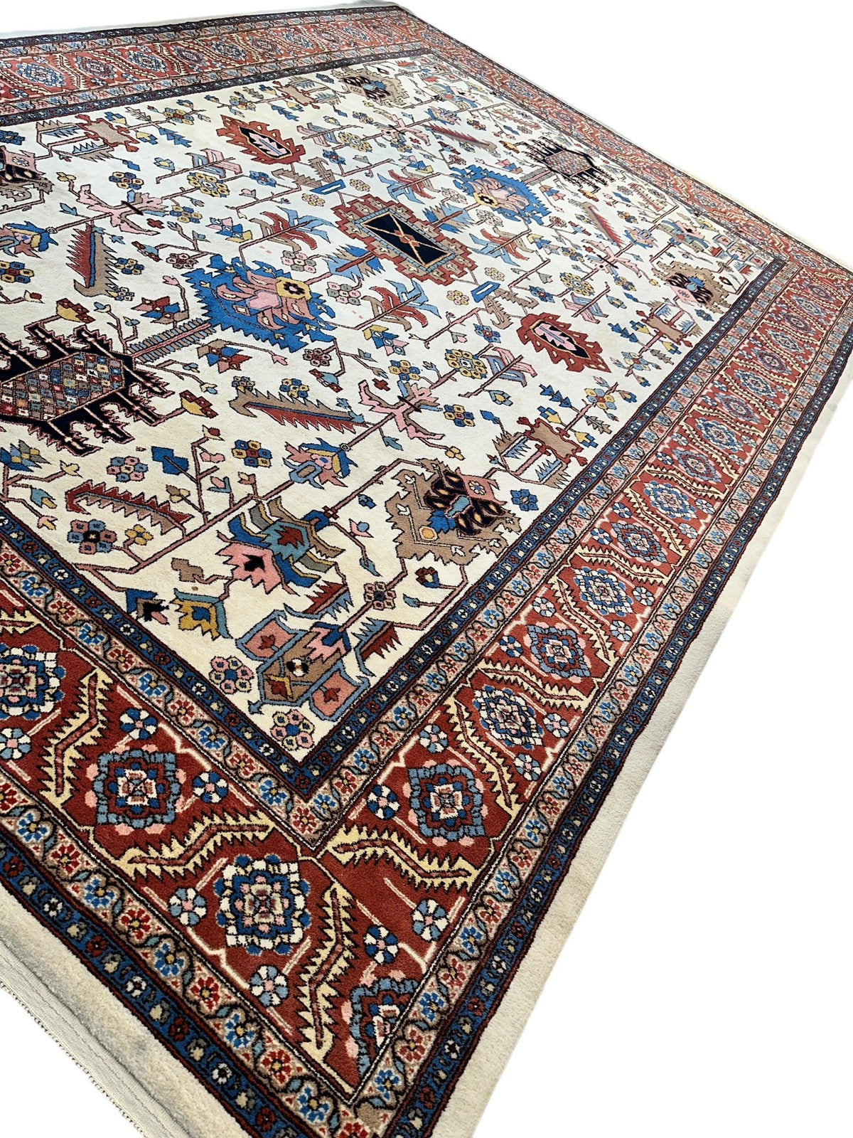Hand-Knotted Vintage Afghani Serapi Wool Rug – 10'10" x 15'10" – Elegant Traditional Area Rug - Rugistan, view 6