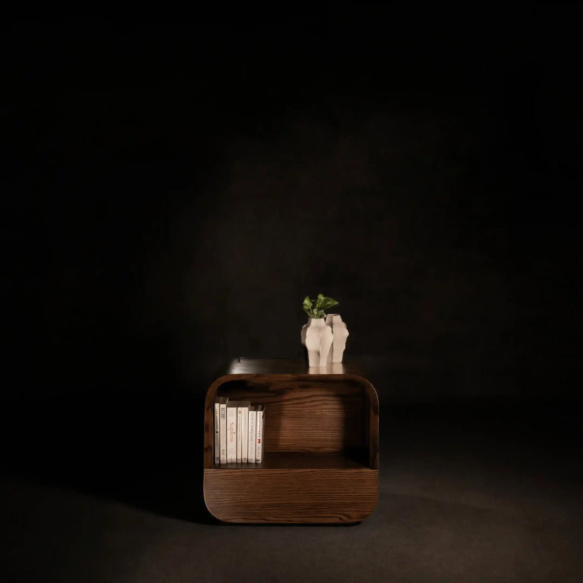 Clutch End Table