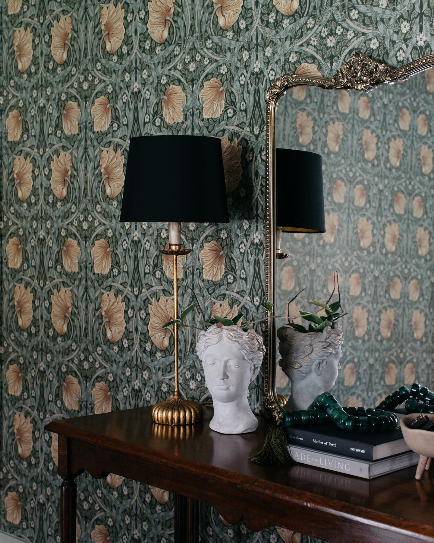 Eloise Table Lamp