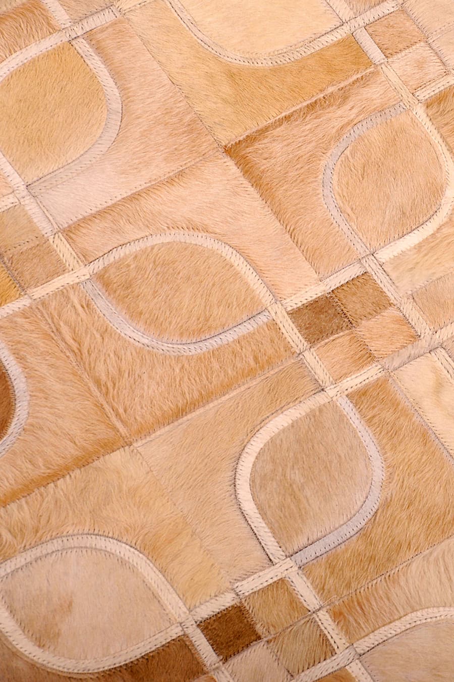 EYES – Geometric Cowhide Rug with Curved Motif - Homelosophy