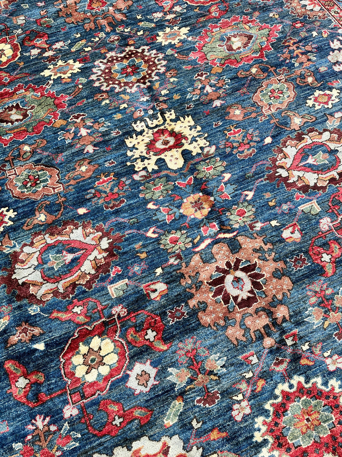 Afghan Serapi Rug 8x10 | Blue, Red & Ivory | Hand-Knotted Wool - Rugistan, view 4