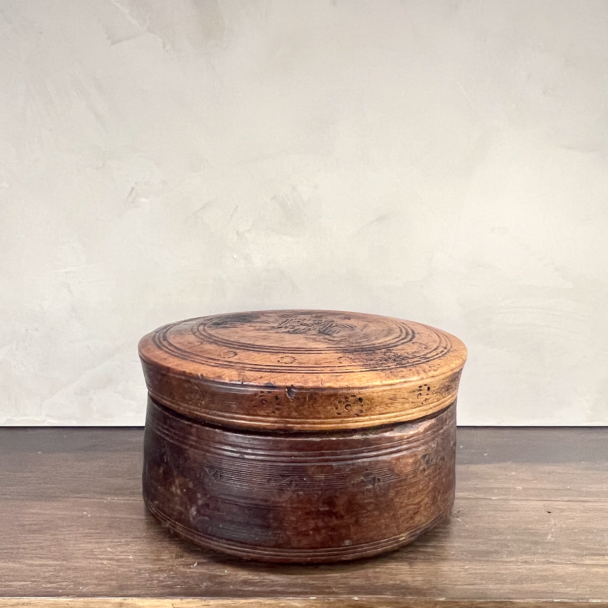 Fedir Vintage Box - Source by Studio Skara, view 5