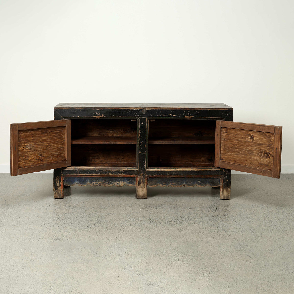 Antique sideboard with 2 doors 63.4x17.7x33.5H original polychromy