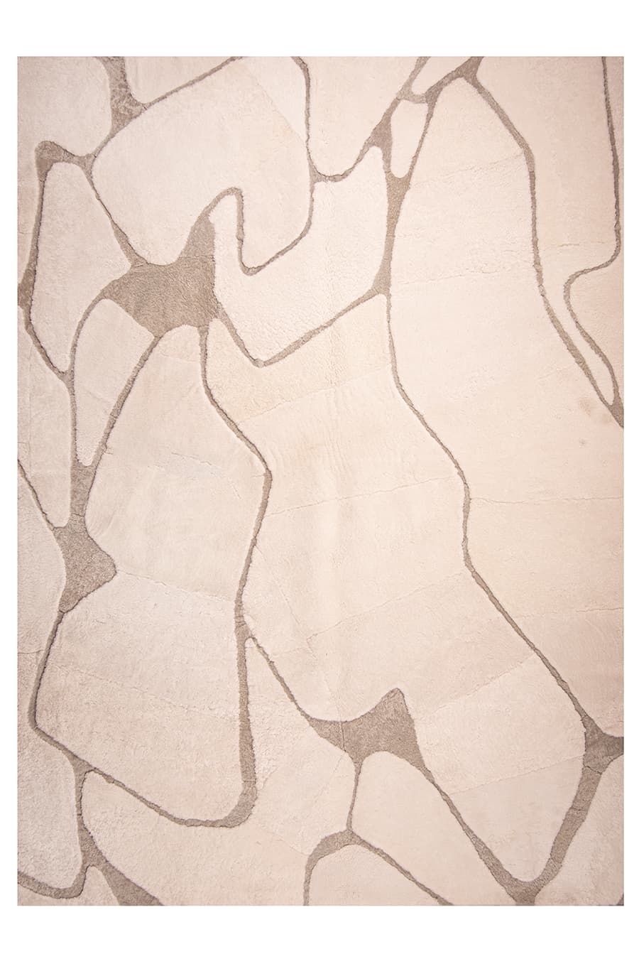 GLIMPSE – White Sheepskin Rug for Modern Interiors - Homelosophy, view 2
