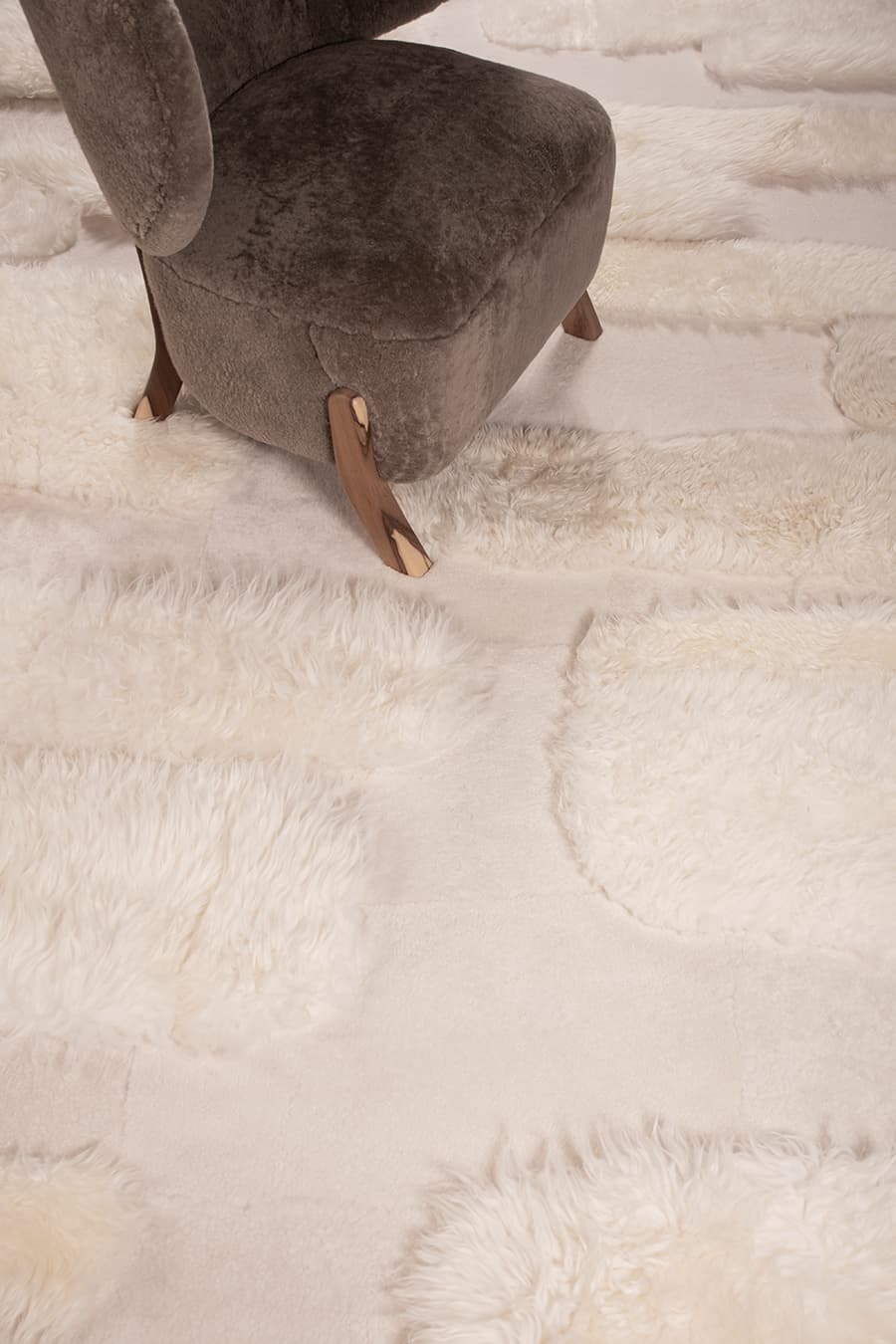 HOLLAND – Oversized Shearling Wool Rug - Homelosophy, view 6