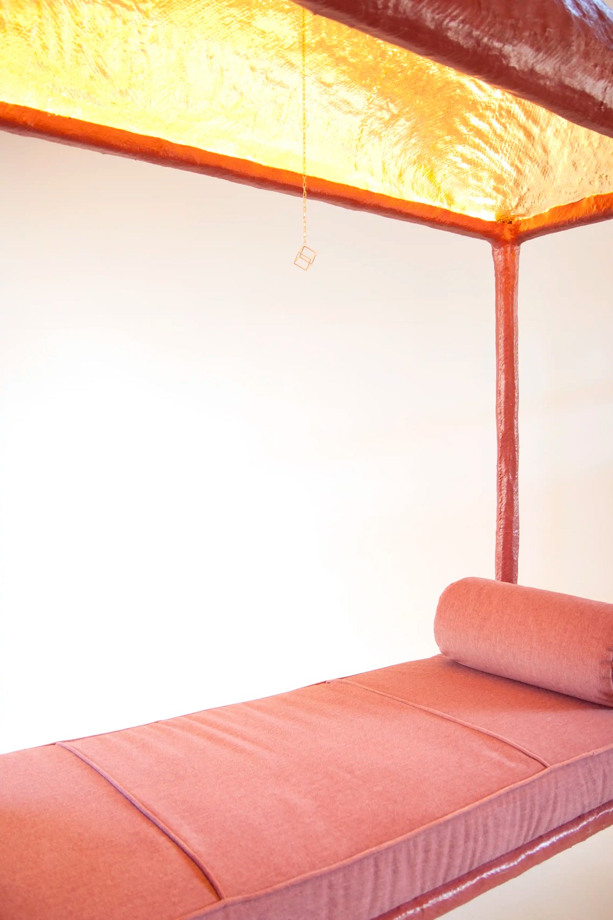 Radical Pink Day Bed - IC-19 by Studio Josha
