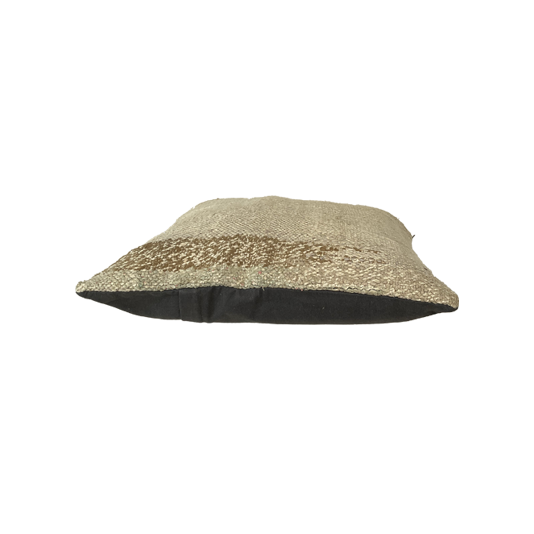 Vintage Woven Pillow #LO.1009 - Source by Studio Skara, view 3