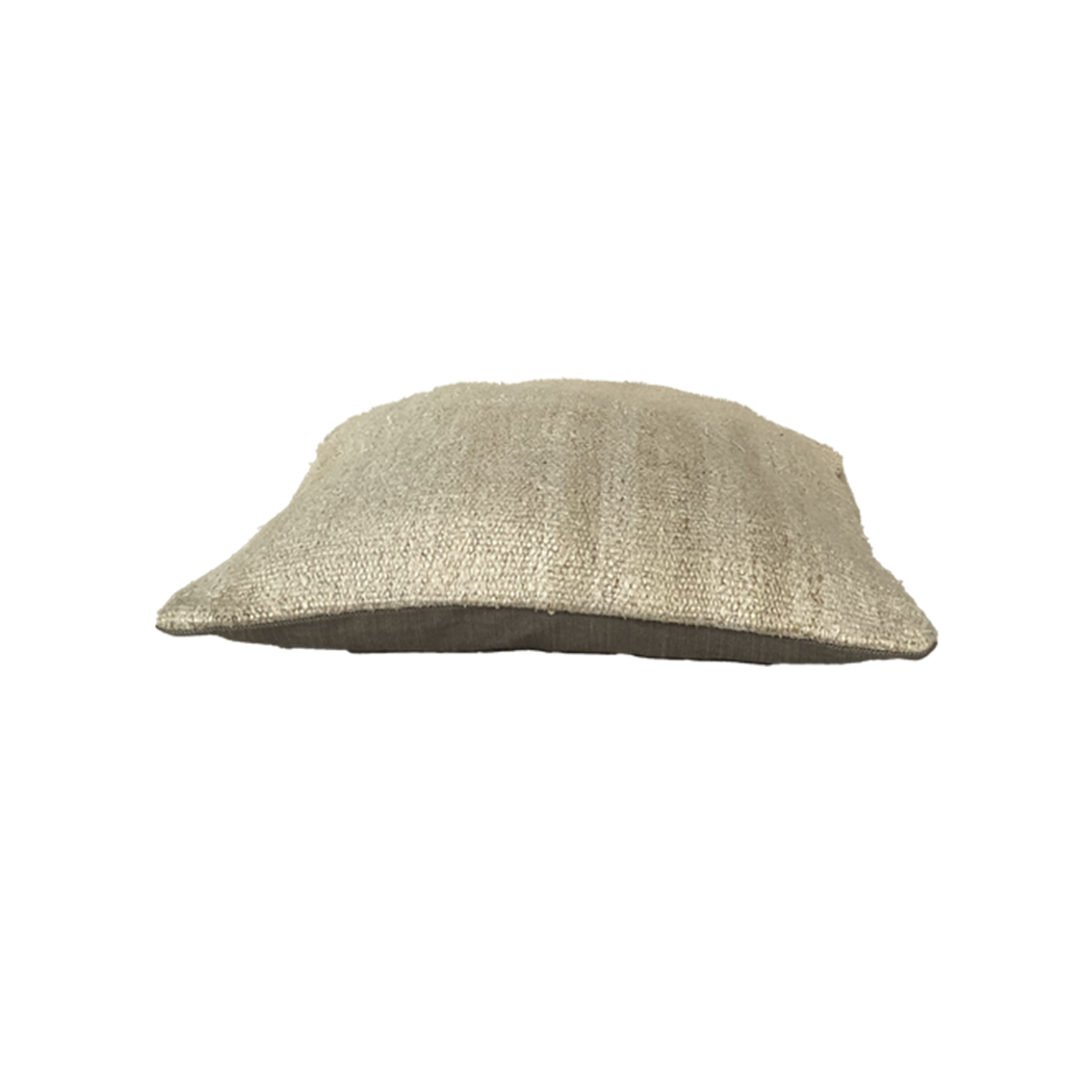 Vintage Woven Pillow #LO.1012 - Source by Studio Skara, view 3