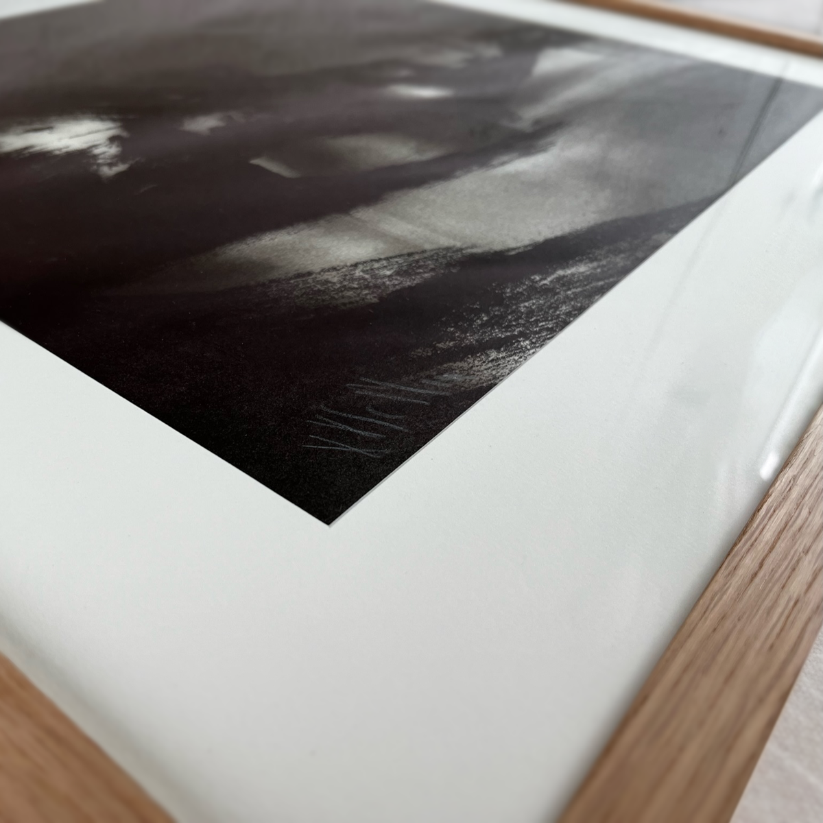 Black & White Abstract Landscape - Source by Studio Skara, view 2