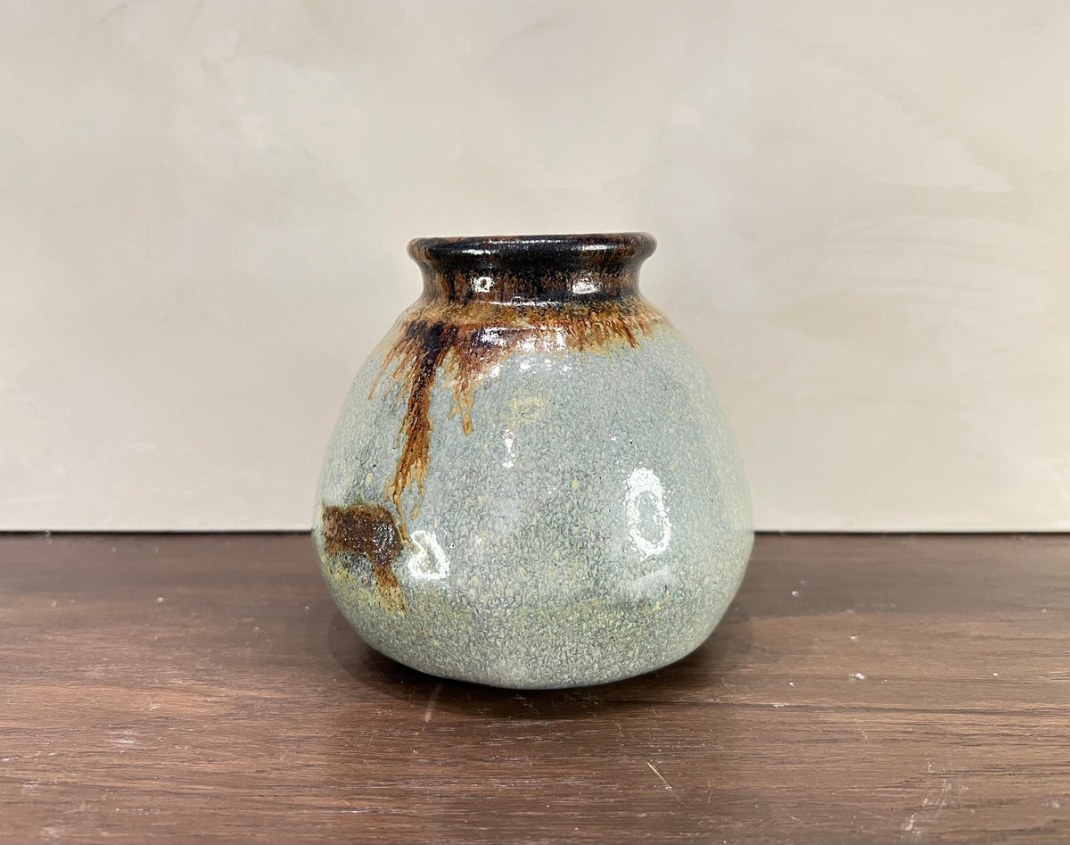 Handmade Bud Vase - Source by Studio Skara, view 4