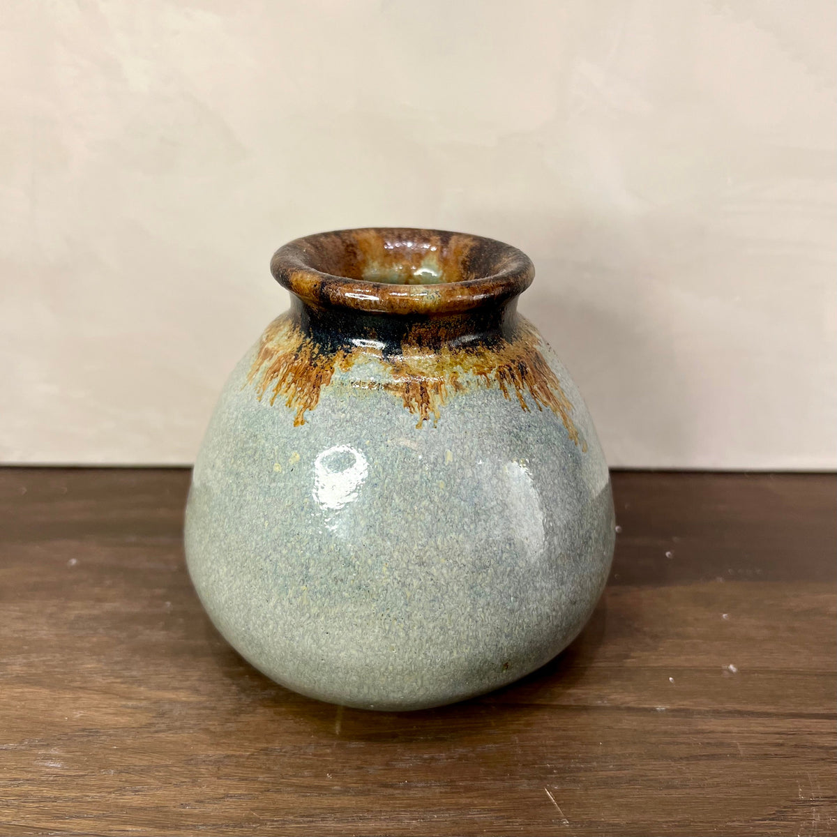 Handmade Bud Vase - Source by Studio Skara, view 2