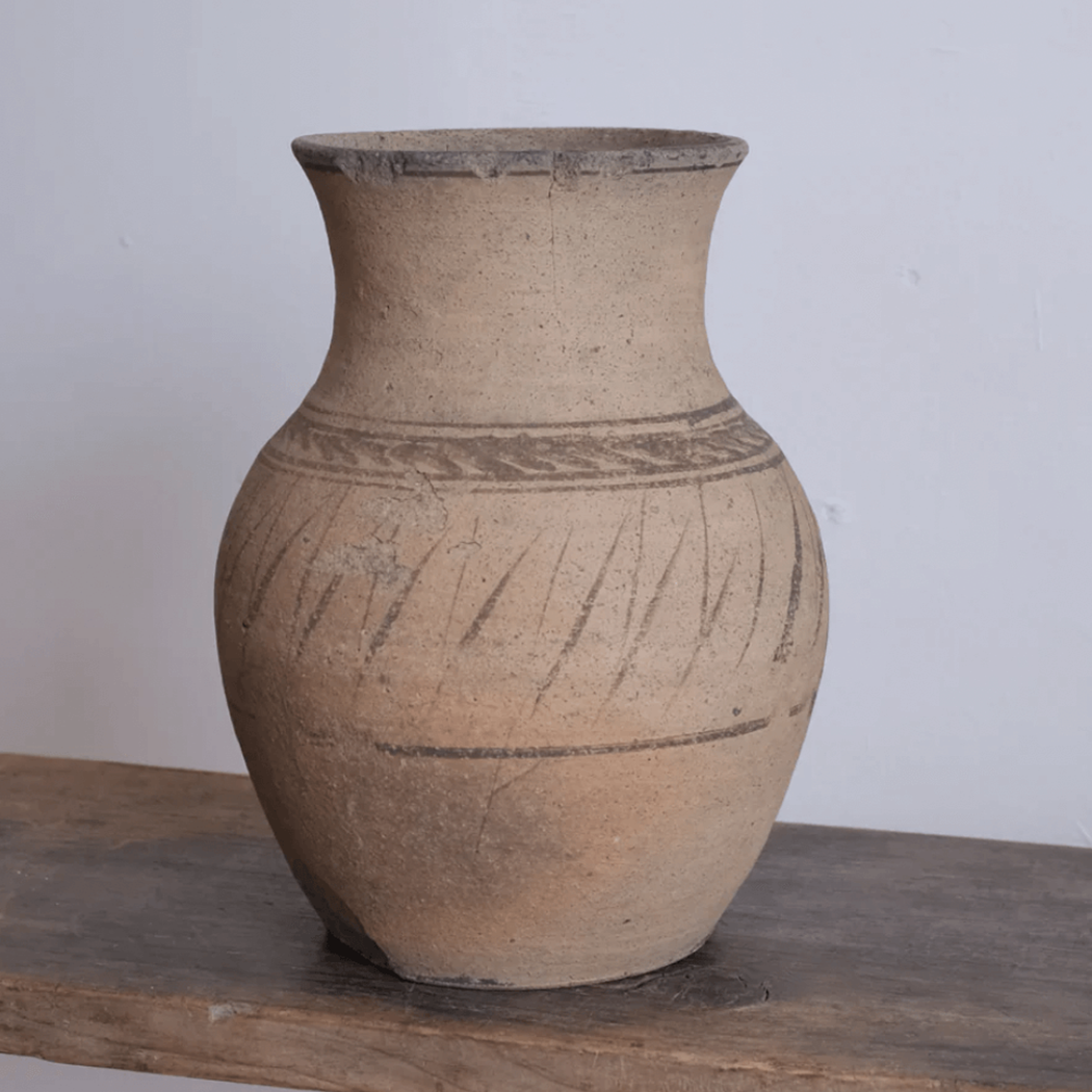 Inna Ancient Clay Pot - Source by Studio Skara, view 2