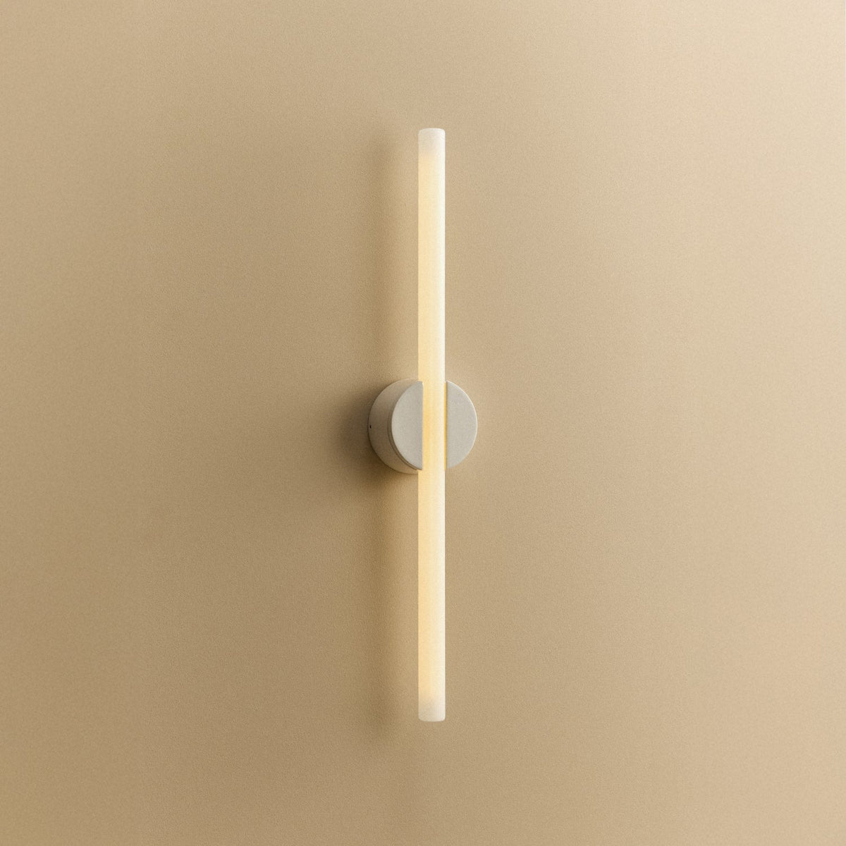 Kilter 2.0 Wall Light in White