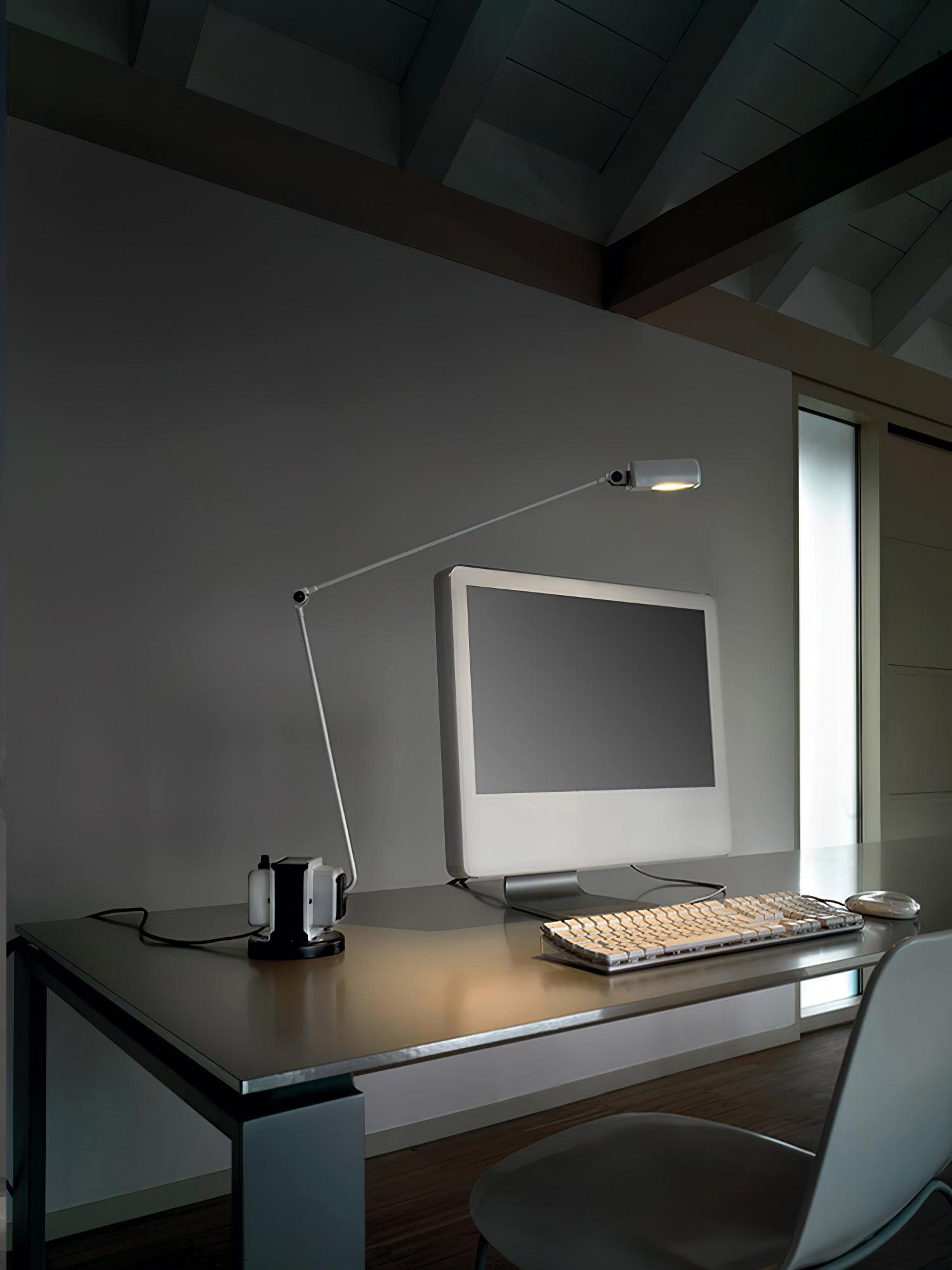 Apex Flex Table Lamp 4.3"