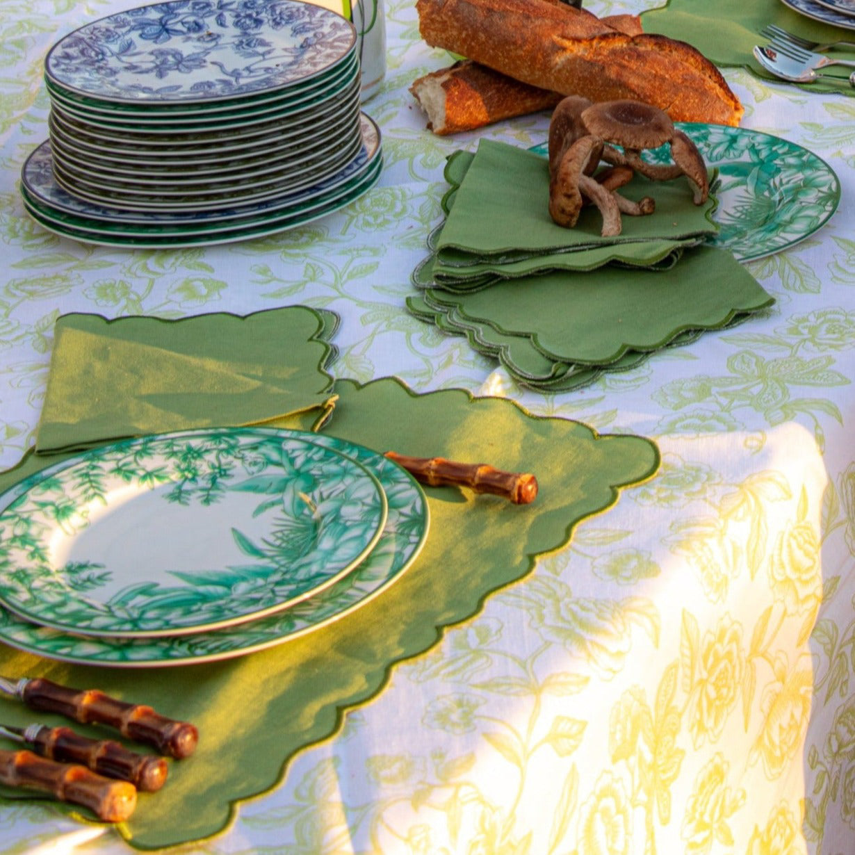 Monsoon Verdant Starter Plate - Case of 12 Plates (+3 Bonus Plates)