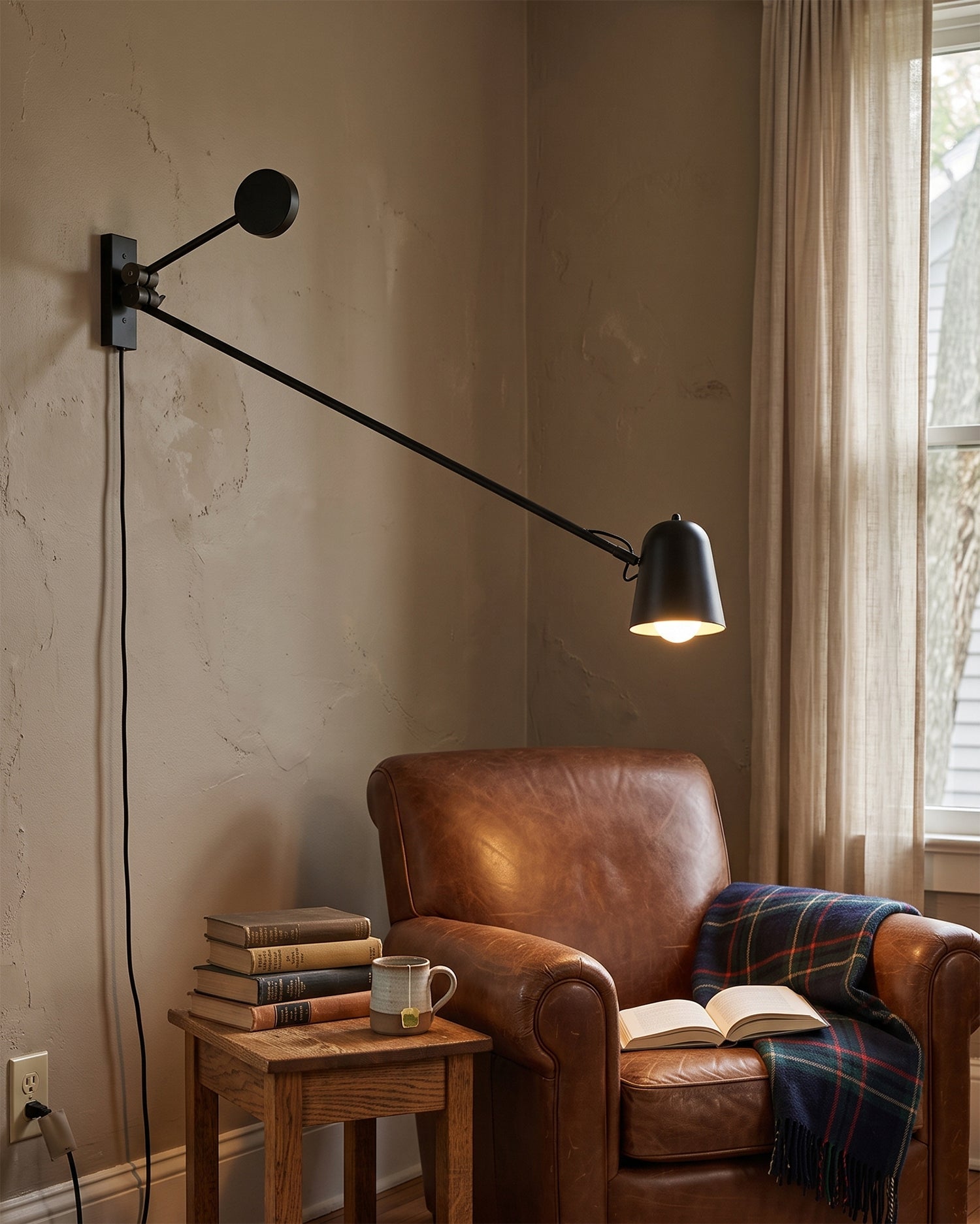 Balanced Wall Light