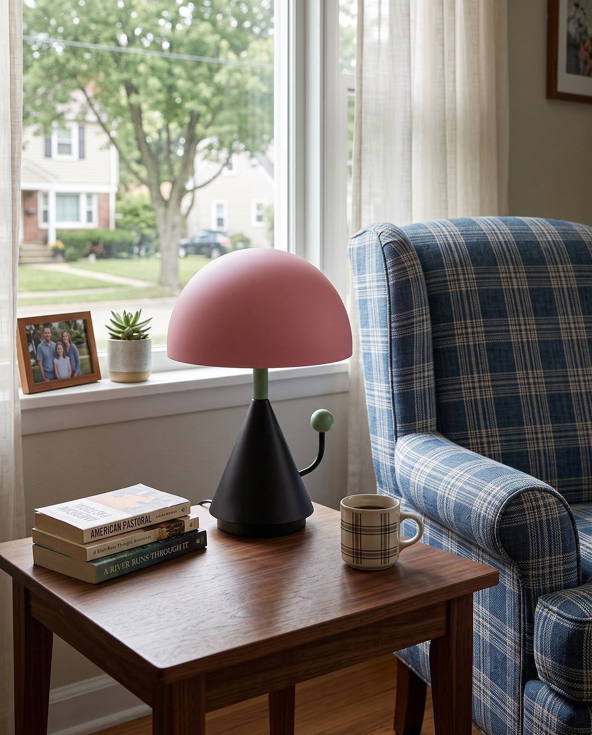 Divina Table Lamp