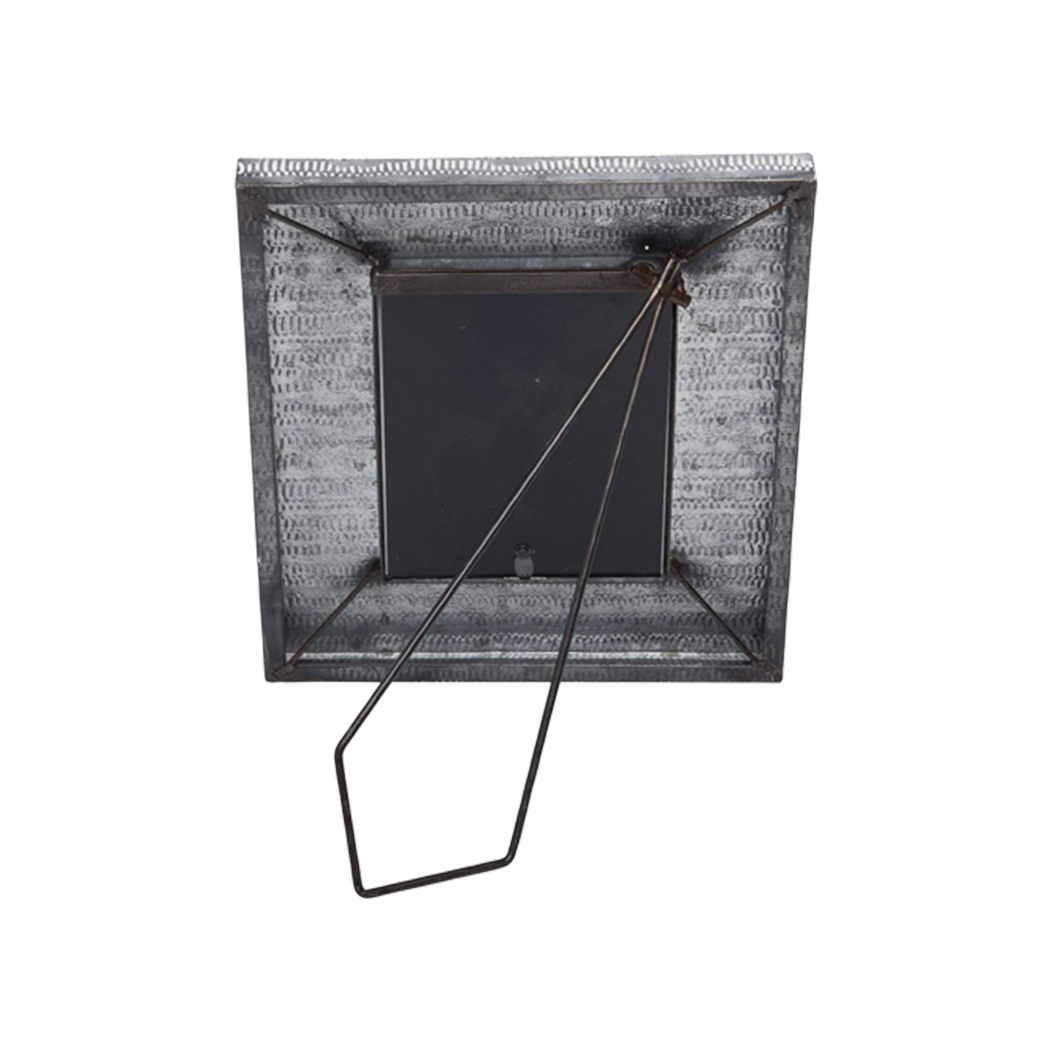 Nita Frame - Source by Studio Skara, view 3
