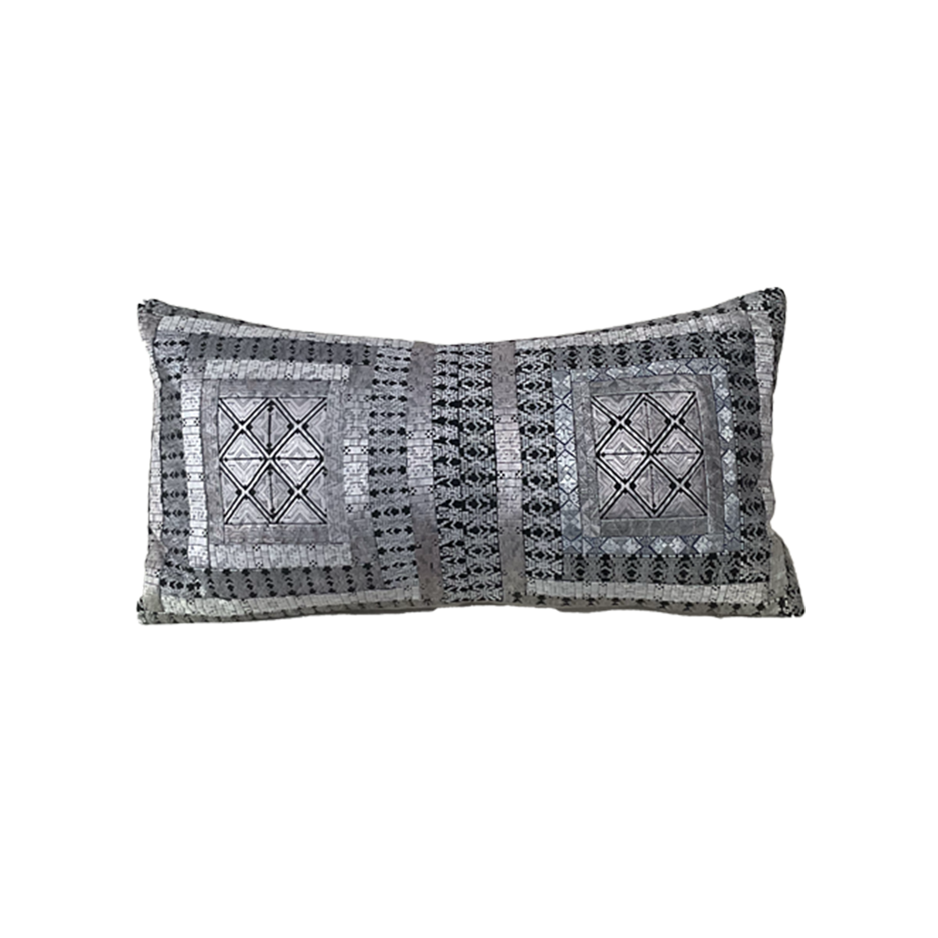 Vintage Fabric Pillow #T.1017 - Source by Studio Skara