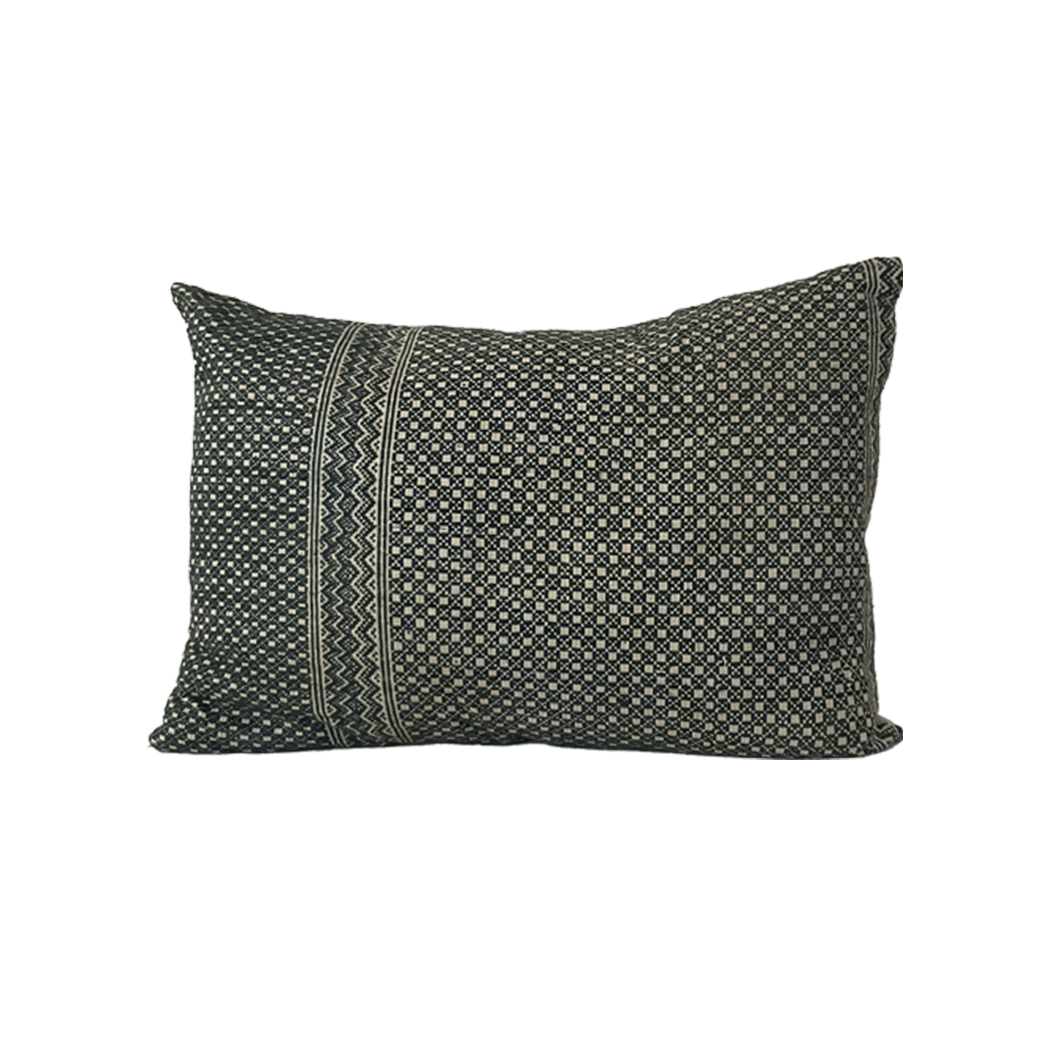 Vintage Fabric Pillow #T.1030 - Source by Studio Skara