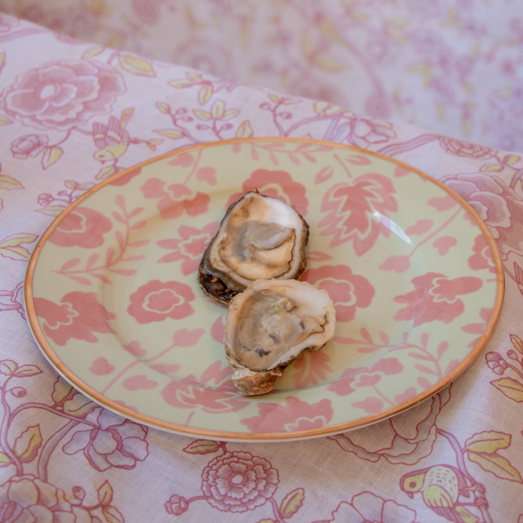 Pistachio & Lychee Leaf Dinner Plate - Set of 4 (+1 Bonus Plate)