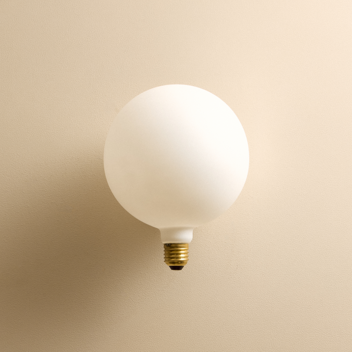 Bower Pendant Light Medium in Dark Green + Sphere IV