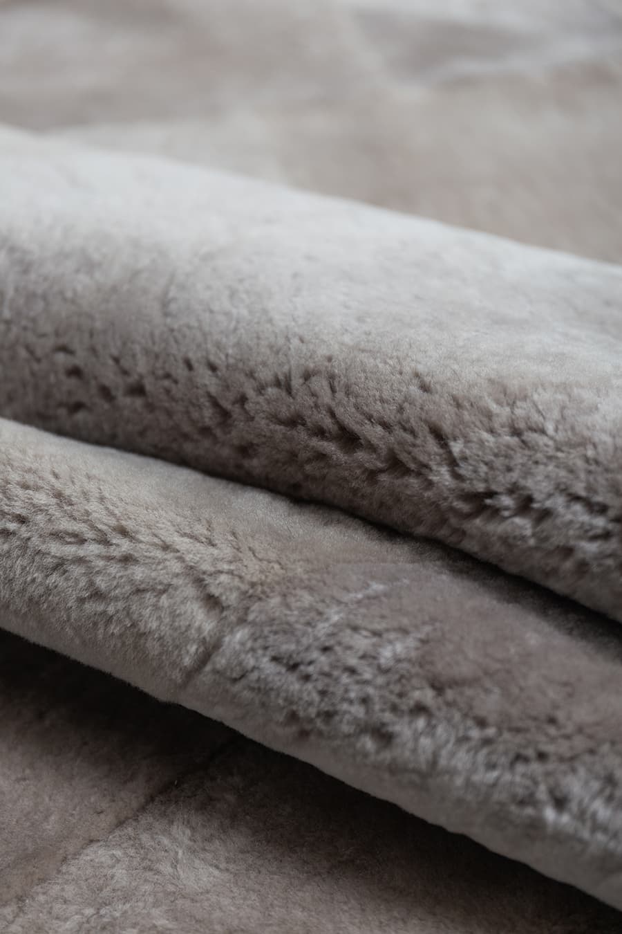 TETRIS - Grey Shearling Rug - Homelosophy, view 3