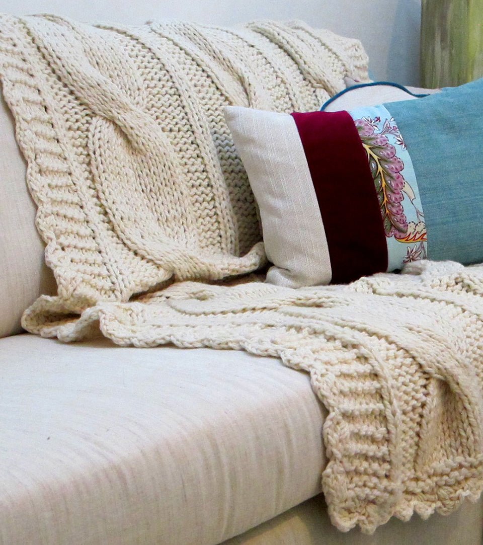 Ochos Sweater Throw - Homelosophy