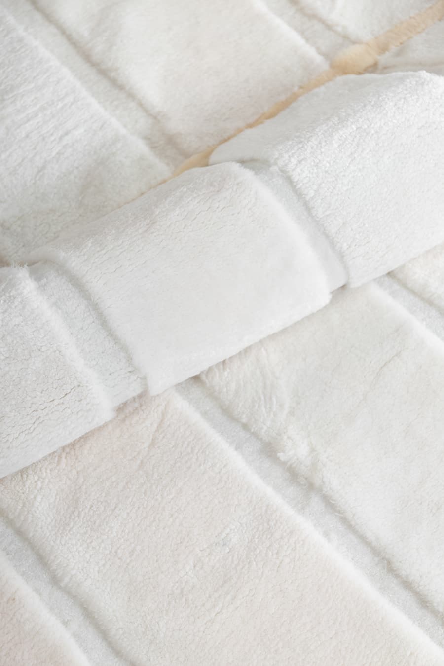 WHISPER - Mercerized Shearling Rug - Homelosophy, view 3