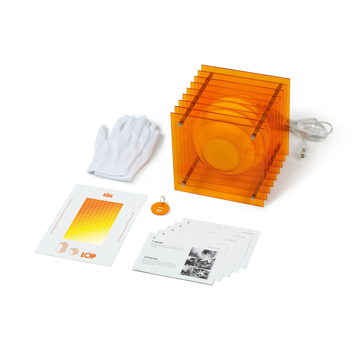 Lớp big square in orange acrylic - BằNG, view 5