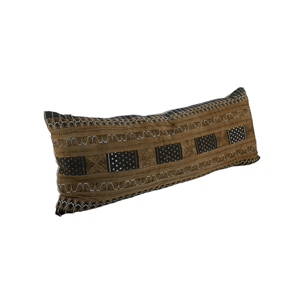Vintage Fabric Pillow #T.1034 - Source by Studio Skara, view 2