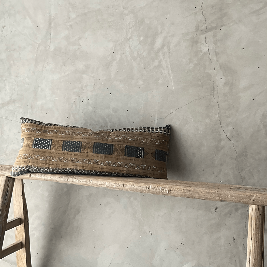 Vintage Fabric Pillow #T.1034 - Source by Studio Skara, view 3
