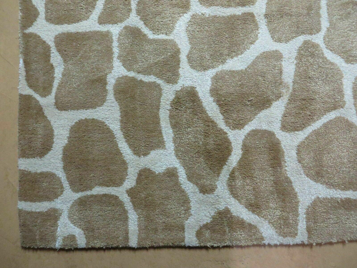 6x9 Safavieh Rug - Jewel Rugs, view 9