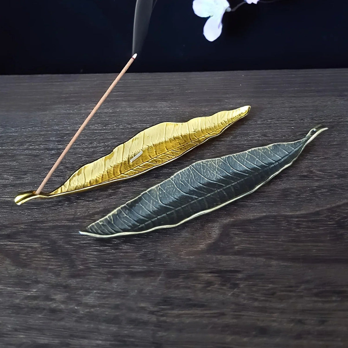 Ceramic Incense Holder - Japanese Tree Leaf Design