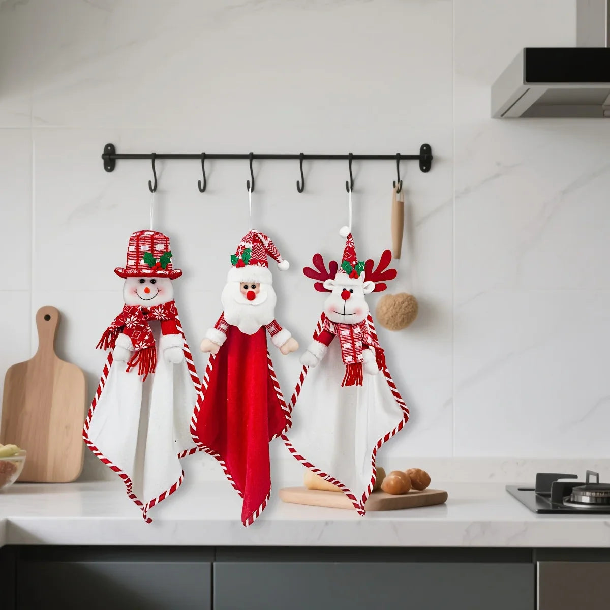 Cotton Hand Towels with Vintage Checkered Santa Claus Design