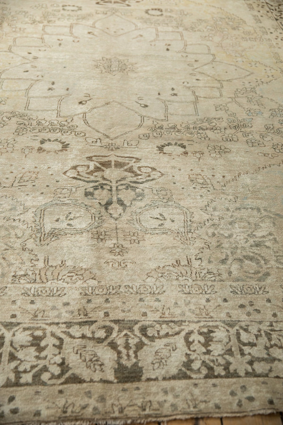 8x11 Antique Distressed Kerman Carpet