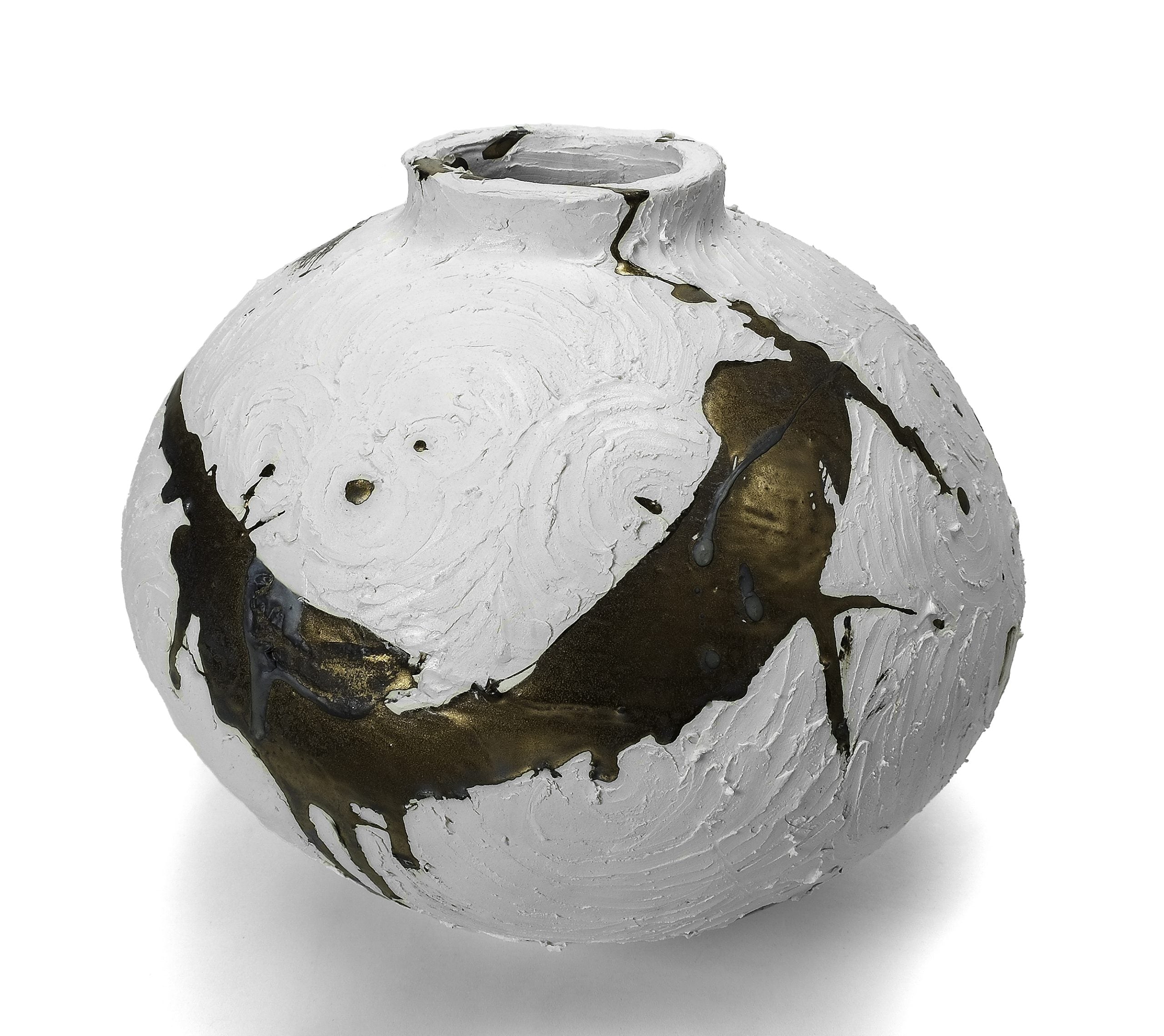 Vessel in White and Gold - No 129 image 2