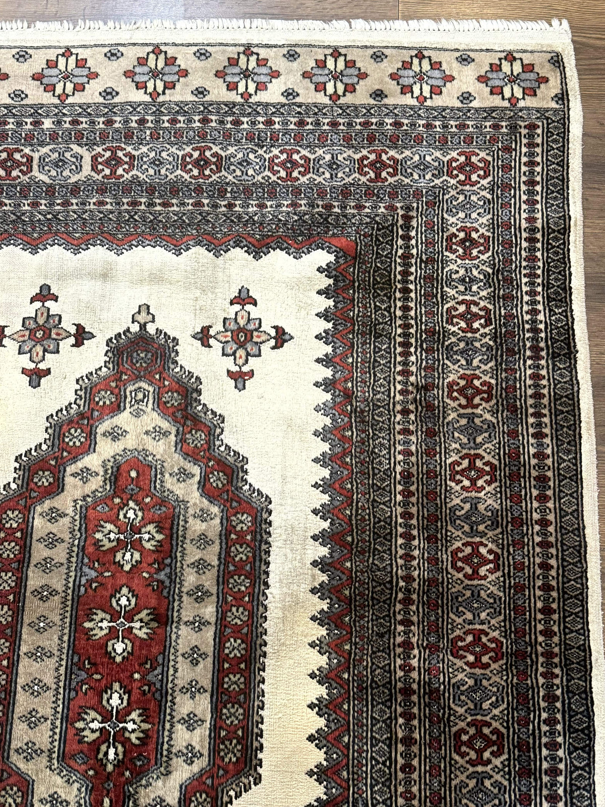 Pakistani Turkoman Rug 4x6, Semi Open Field, Ivory, Vintage - Jewel Rugs, view 8