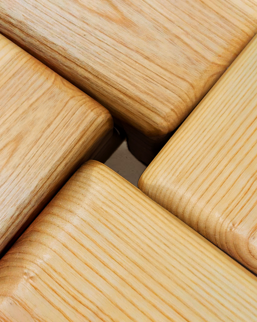 THE KNOT STOOL Natural Ash by Luis Gimeno image 6
