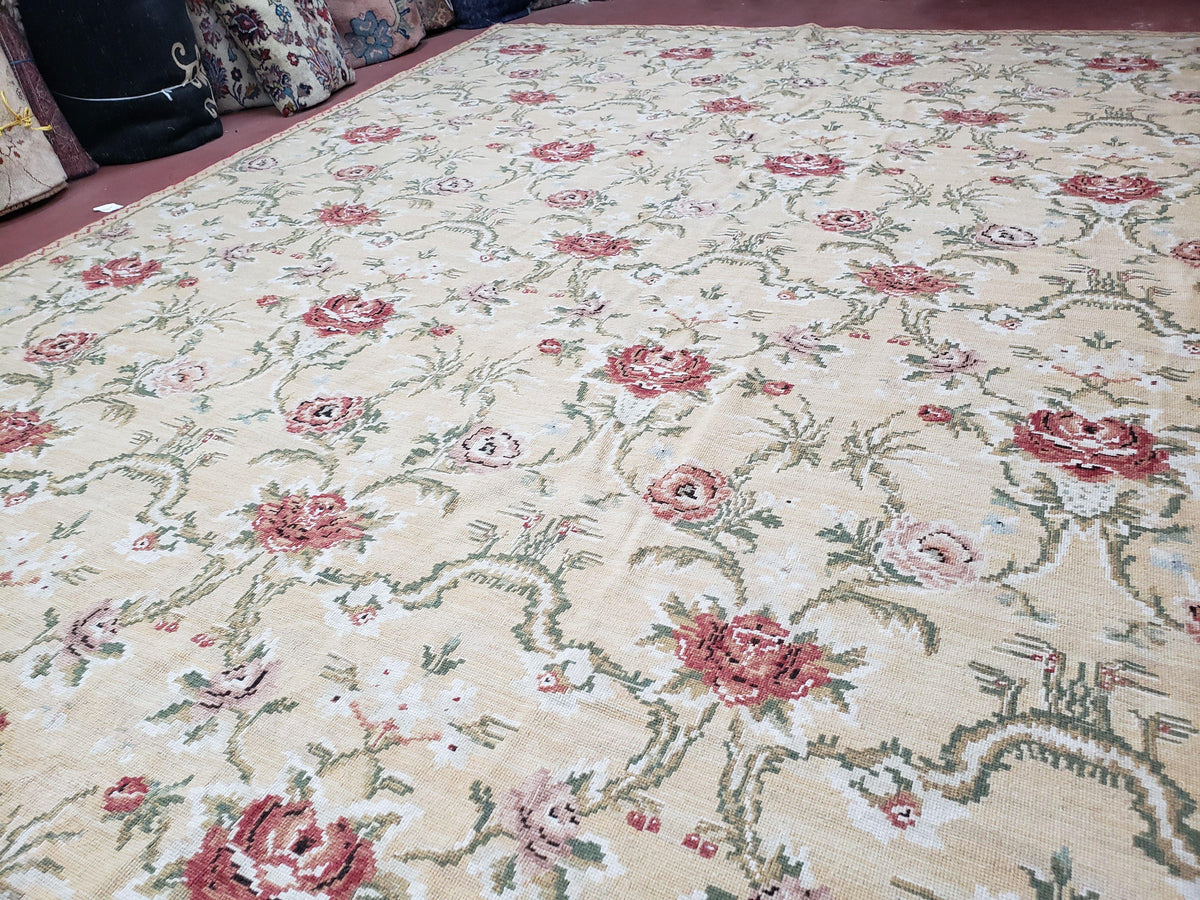 Needlepoint Rug 10x14 Wool Flatweave Carpet, English Floral Pattern, Pale Yellow, Roses, Allover Pattern, Handmade Large Needlepoint Nice - Jewel Rugs, view 12