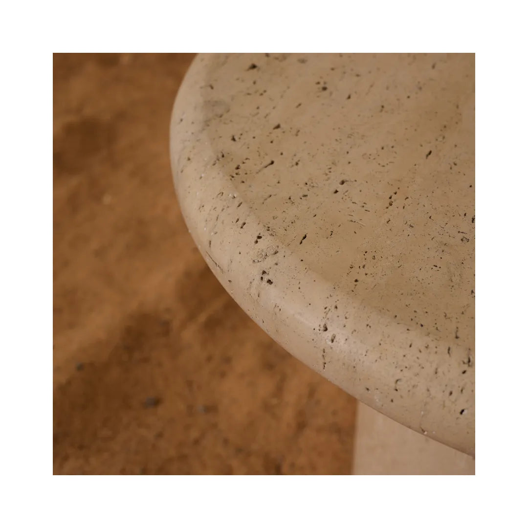 TujaSide Table image 6