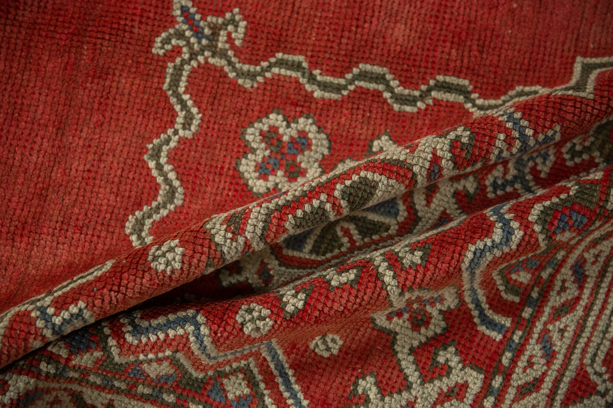 7.5x10 Distressed Oushak Carpet