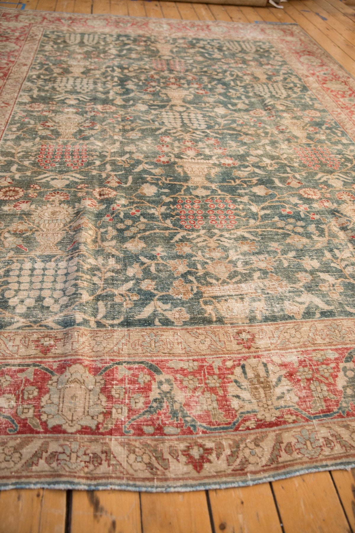 8x11.5 Vintage Distressed Tabriz Carpet