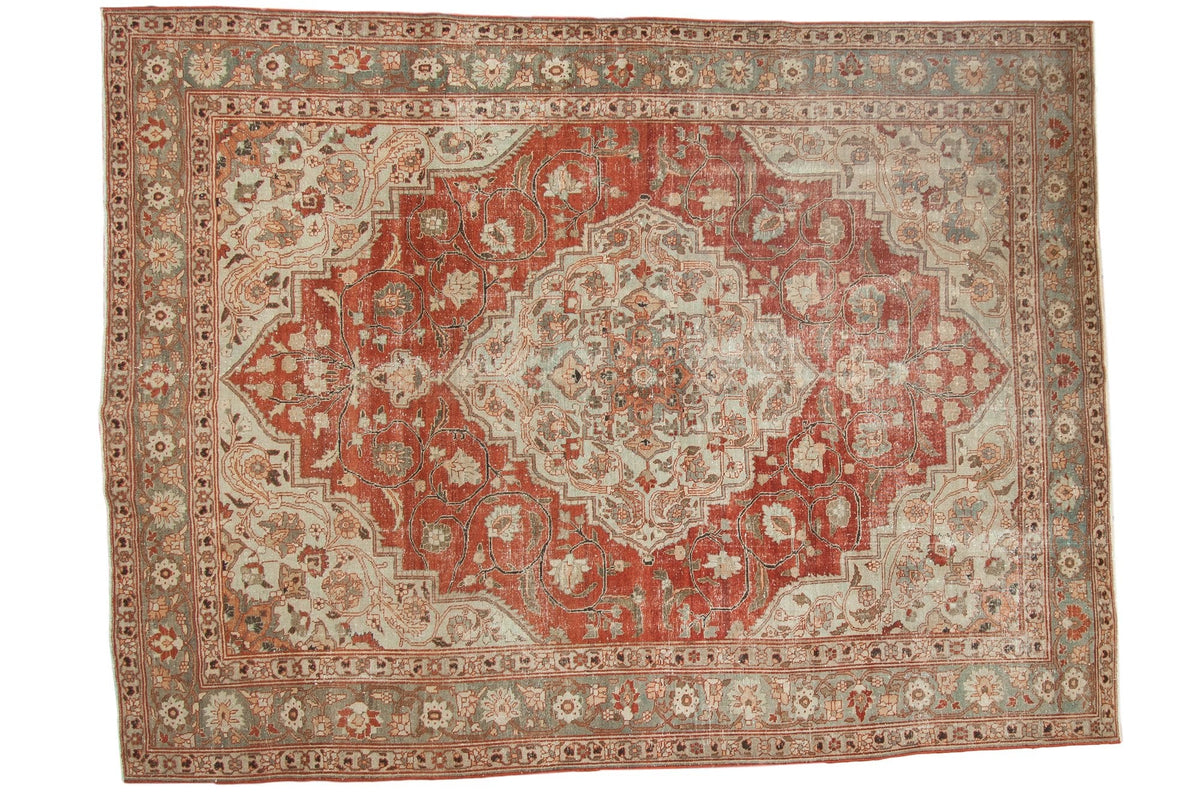 9x11.5 Vintage Distressed Khoy Carpet